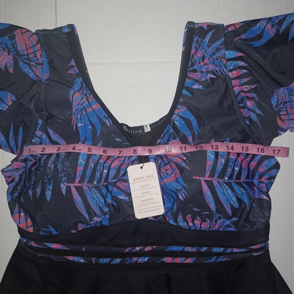 AROLINA TROPICAL LEAF PRINT SWIM DRESS - Picture 4 of 12